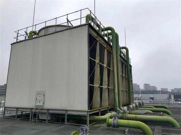 冷卻塔維修：冷卻塔防凍措施(冷卻塔維修方案與措施)